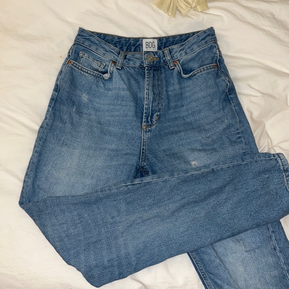 Urban mom jeans